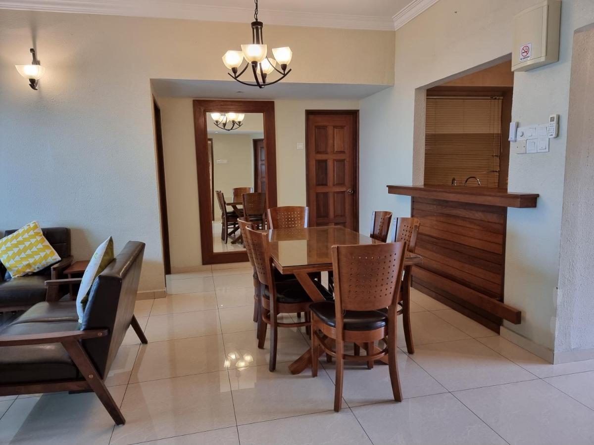Aloka Seaview Apartment Batu Feringgi Exterior foto