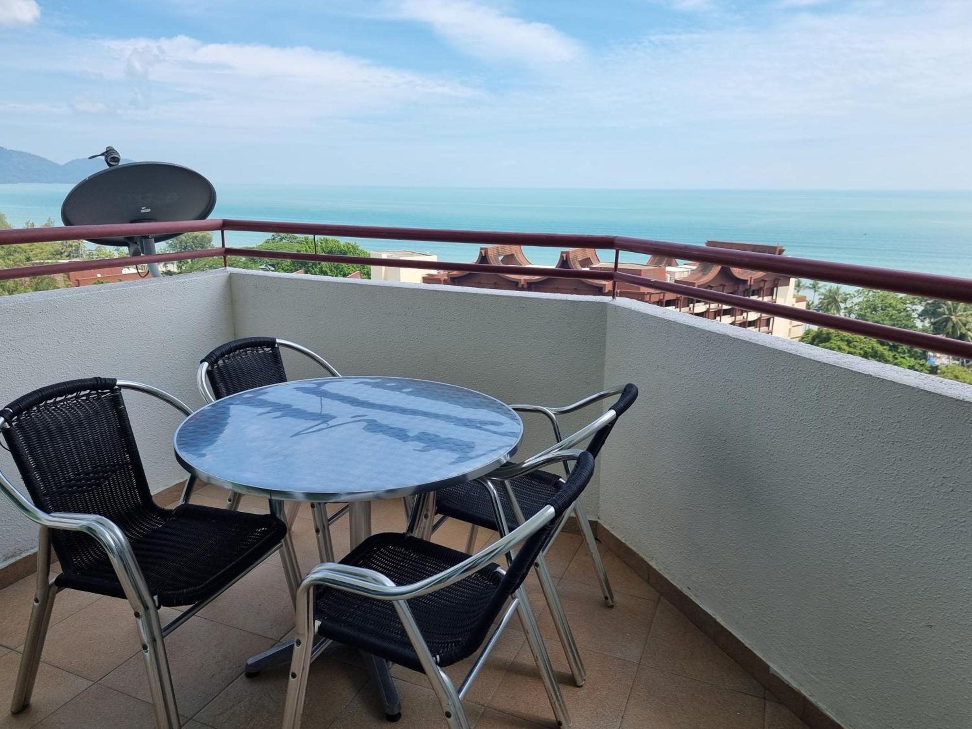 Aloka Seaview Apartment Batu Feringgi Exterior foto