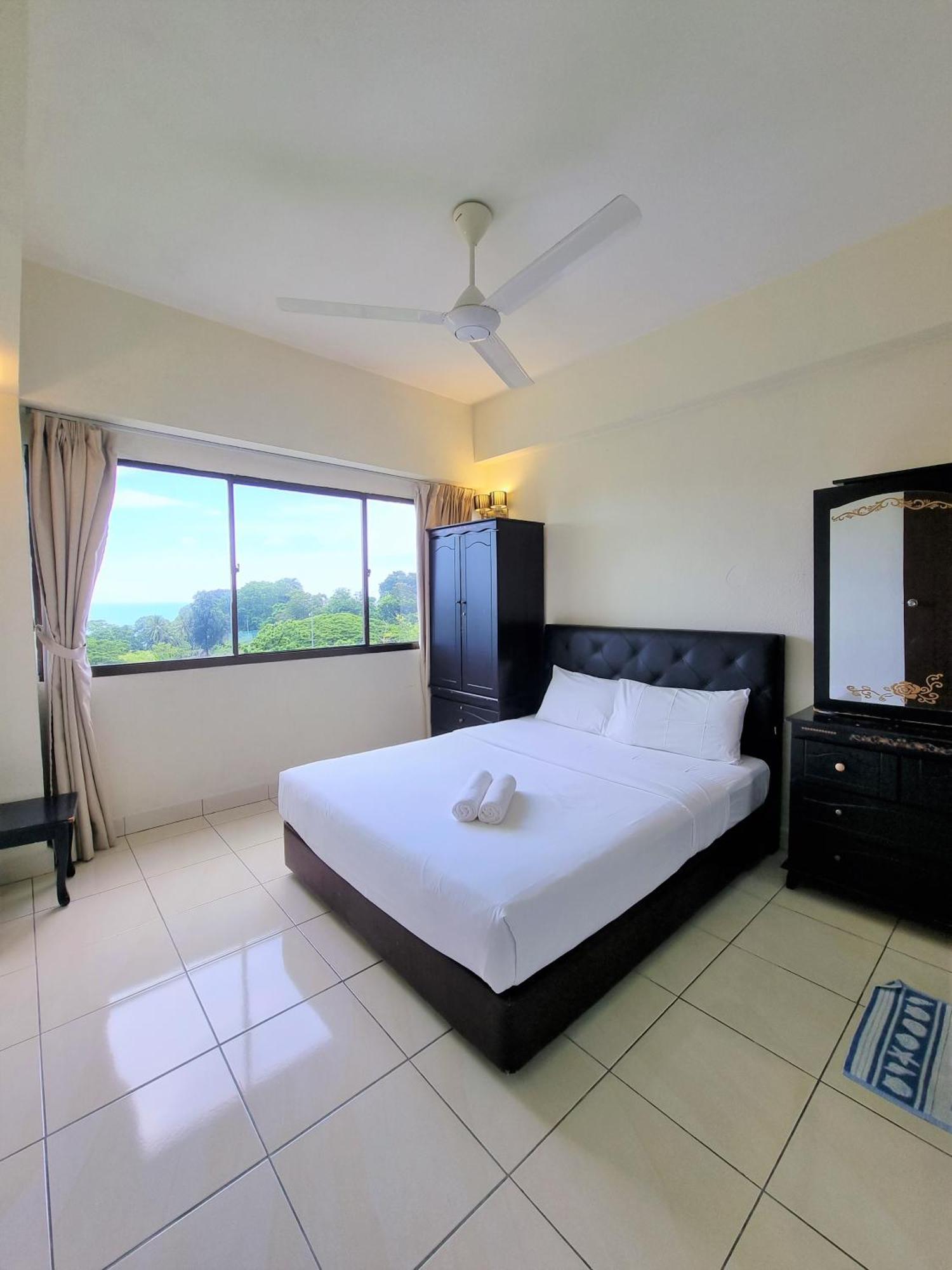 Aloka Seaview Apartment Batu Feringgi Exterior foto